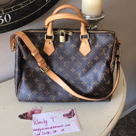 PINK Victoria's Secret Handbags - ✨✨ TRADE ✨✨